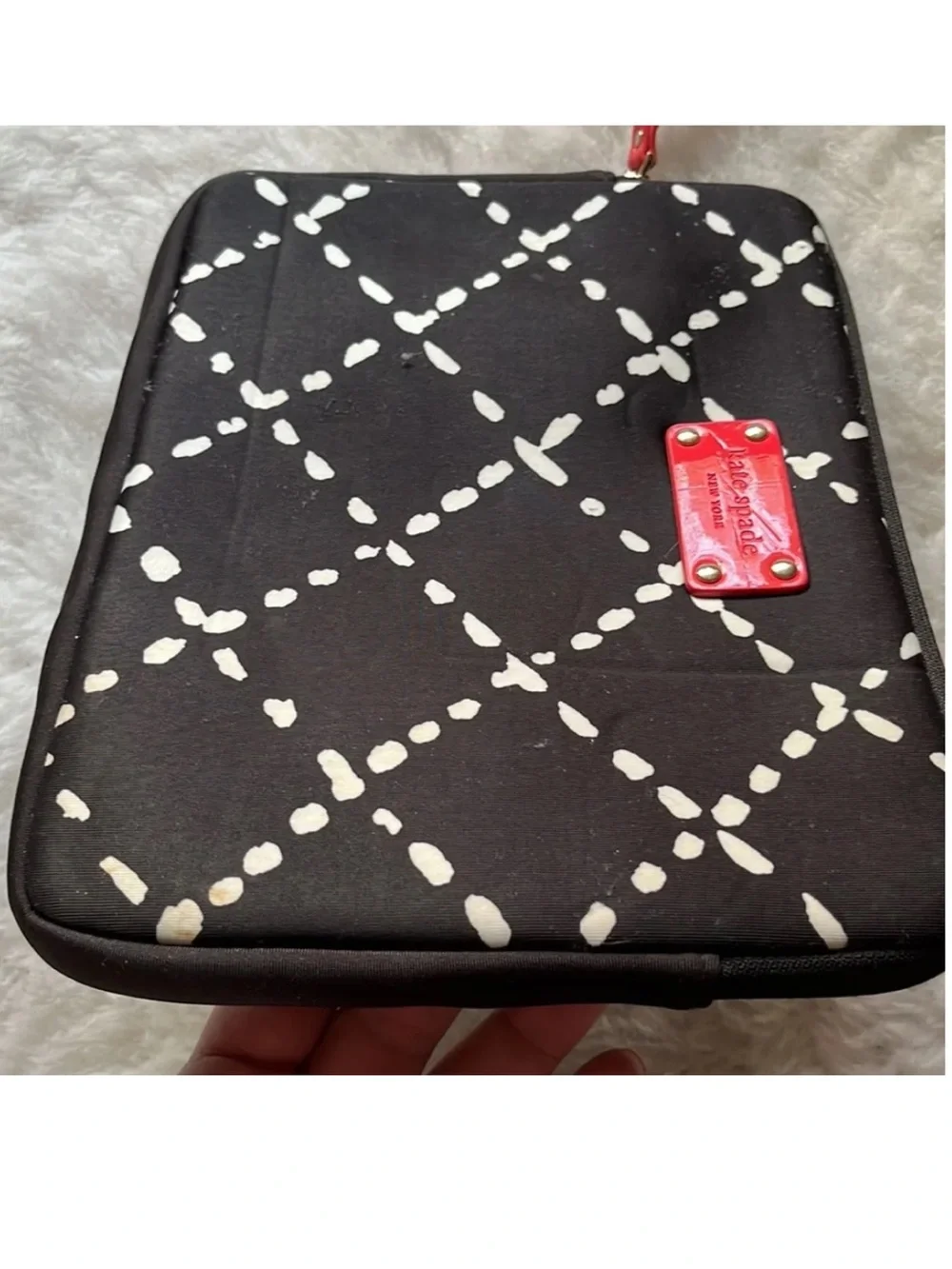 Kate Spade ♠️ black & white neoprene padded tablet case